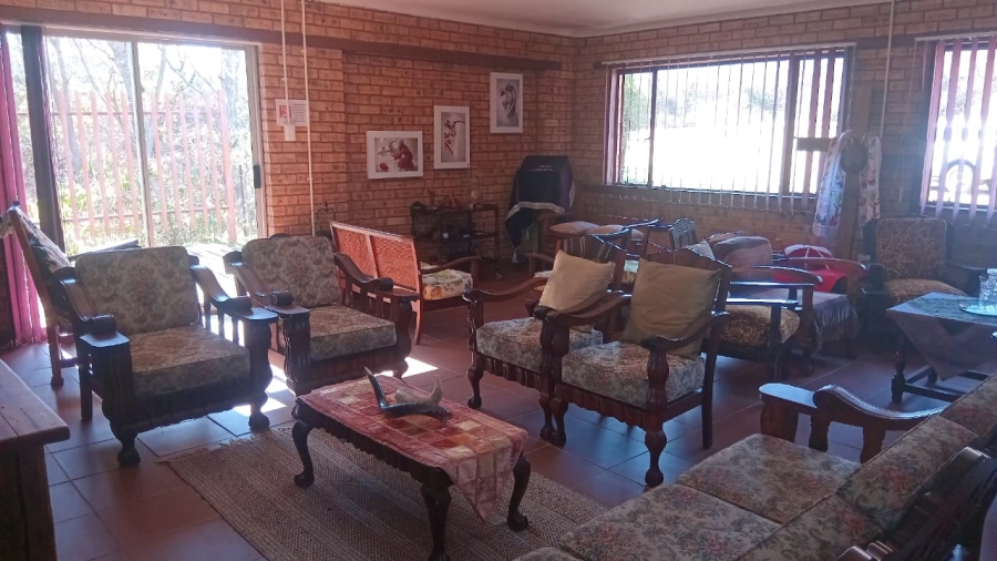 9 Bedroom Property for Sale in Parys Free State